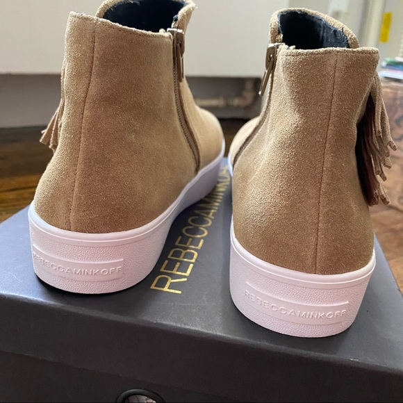 Rebecca Minkoff Women’s Stella Suede Fringe Sneakers NIB - Picture 3 of 9